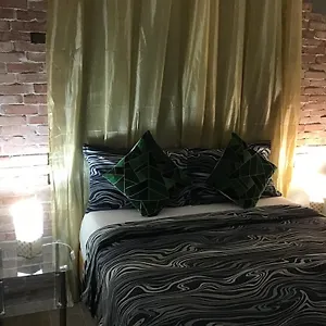 https://el-conde-de-atrini.santodomingobesthotels.com